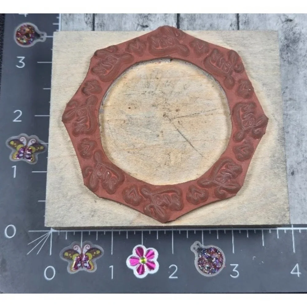 Hero Arts Love Circle H1313 Elegant Script Heart Rubber Stamp Wood #M24
